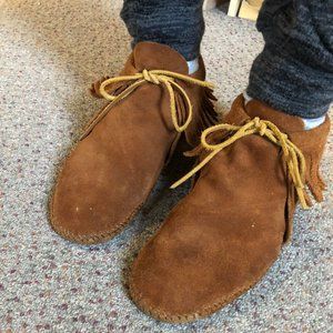 Minnetonka Fringe Softsole Unisex Moccasins